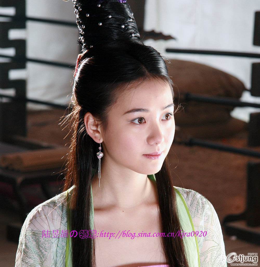 Jie Lu Yu 陆昱颉 ดาราสาวจีน น่ารัก สดใส