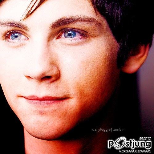 Logan Lerman