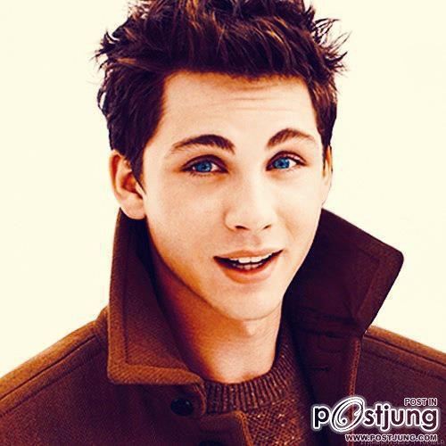 Logan Lerman