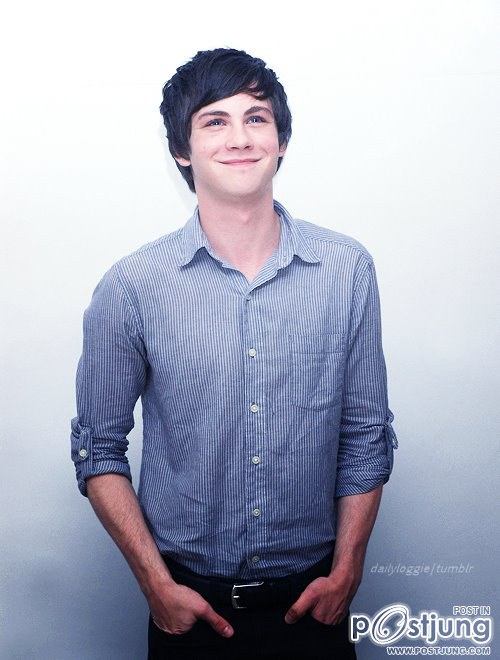 Logan Lerman