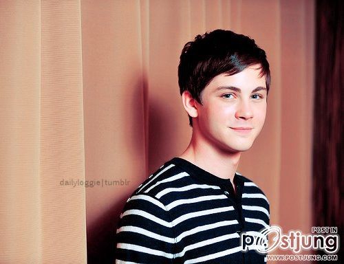 Logan Lerman