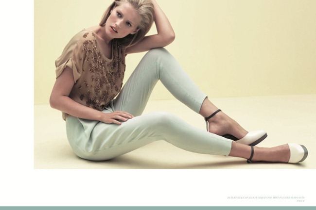 CAMPAIGN: ENIKO MIHALIK & TONI GARRN FOR PORTS 1961 BY PHOTOGRAPHER HENRIQUE GENDRE