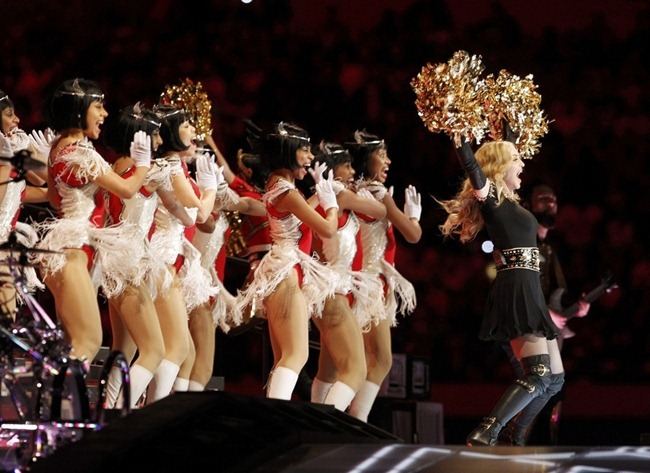 PERFORMANCE: MADONNA AT THE BRIDGESTONE SUPER BOWL XLVI HALFTIME SHOW, FEAT. NICKI MINAJ, L.M.F.A.O.
