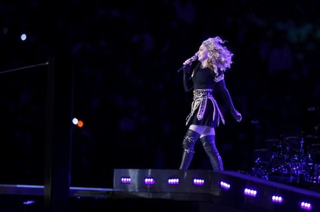 PERFORMANCE: MADONNA AT THE BRIDGESTONE SUPER BOWL XLVI HALFTIME SHOW, FEAT. NICKI MINAJ, L.M.F.A.O.