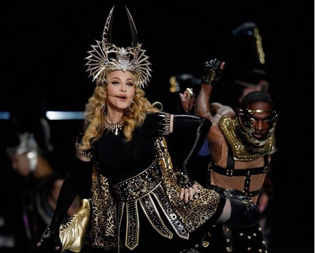 PERFORMANCE: MADONNA AT THE BRIDGESTONE SUPER BOWL XLVI HALFTIME SHOW, FEAT. NICKI MINAJ, L.M.F.A.O.