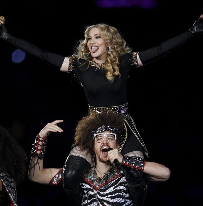 PERFORMANCE: MADONNA AT THE BRIDGESTONE SUPER BOWL XLVI HALFTIME SHOW, FEAT. NICKI MINAJ, L.M.F.A.O.