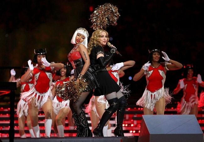 PERFORMANCE: MADONNA AT THE BRIDGESTONE SUPER BOWL XLVI HALFTIME SHOW, FEAT. NICKI MINAJ, L.M.F.A.O.