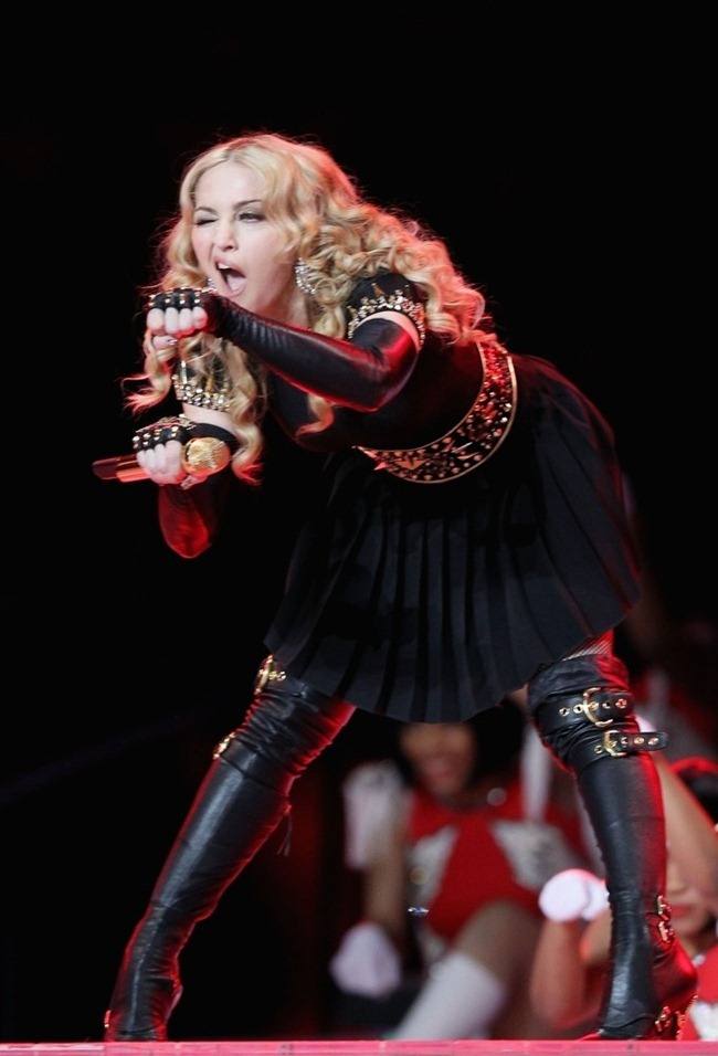 PERFORMANCE: MADONNA AT THE BRIDGESTONE SUPER BOWL XLVI HALFTIME SHOW, FEAT. NICKI MINAJ, L.M.F.A.O.