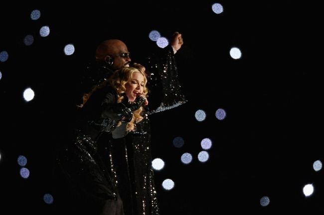 PERFORMANCE: MADONNA AT THE BRIDGESTONE SUPER BOWL XLVI HALFTIME SHOW, FEAT. NICKI MINAJ, L.M.F.A.O.