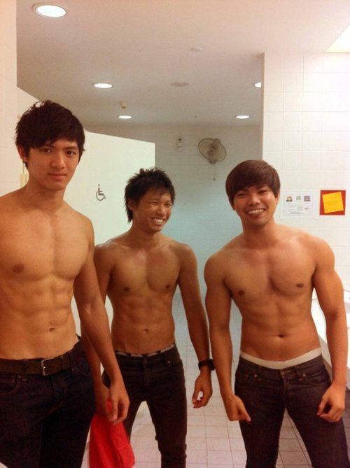 ขบเคี้ยว ขบกัดสักนิด