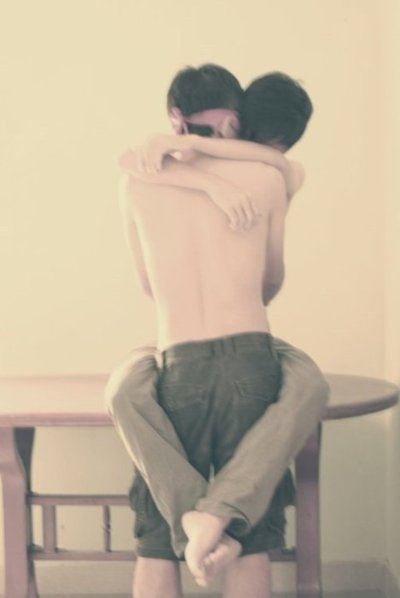 รักกัน ชอบกัน แบ่งกันให้ชม