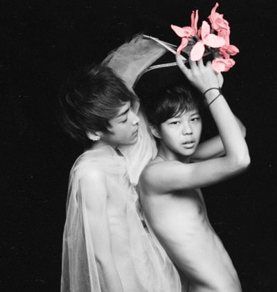 รักกัน ชอบกัน แบ่งกันให้ชม