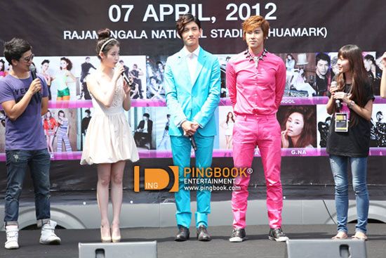 ประมวลภาพคอนเสิร์ต Korean Music Wave in Bangkok 2012