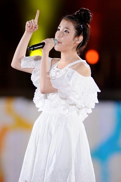 ประมวลภาพคอนเสิร์ต Korean Music Wave in Bangkok 2012