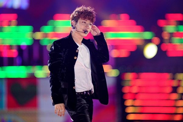 ประมวลภาพคอนเสิร์ต Korean Music Wave in Bangkok 2012