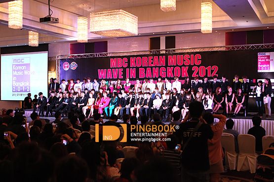 ประมวลภาพคอนเสิร์ต Korean Music Wave in Bangkok 2012