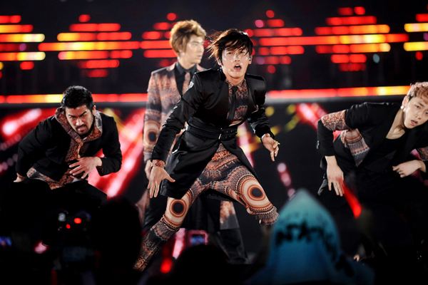 ประมวลภาพคอนเสิร์ต Korean Music Wave in Bangkok 2012