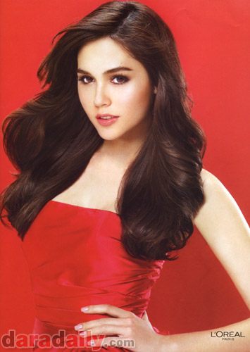 ชมพู่ พลอย 2ซุปเปอร์สตาร์ที่ร้อนแรง เจิดจรัสแห่งวงการ