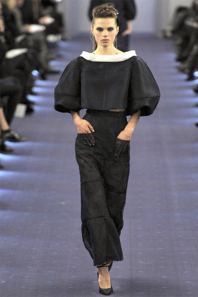 PARIS HAUTE COUTURE: CHANEL SPRING 2012 COUTURE