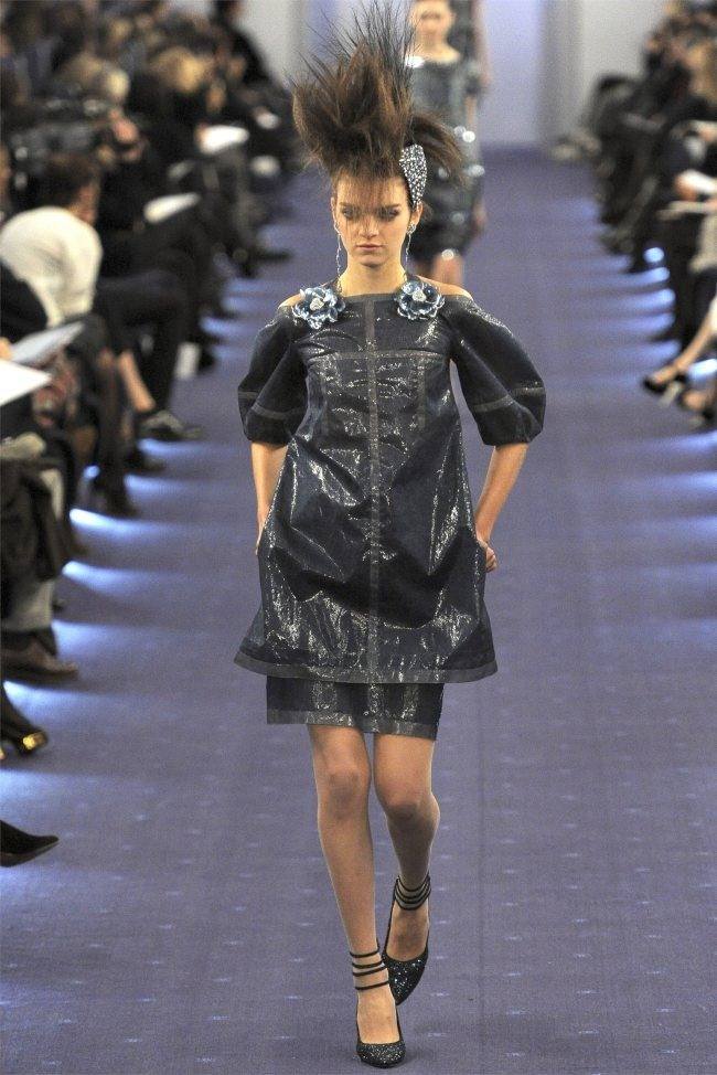 PARIS HAUTE COUTURE: CHANEL SPRING 2012 COUTURE