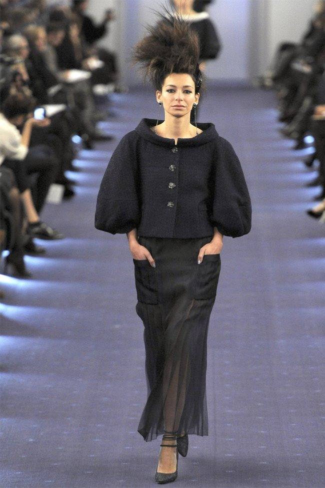 PARIS HAUTE COUTURE: CHANEL SPRING 2012 COUTURE