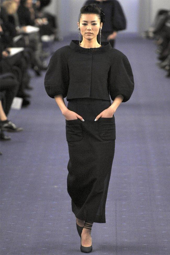 PARIS HAUTE COUTURE: CHANEL SPRING 2012 COUTURE