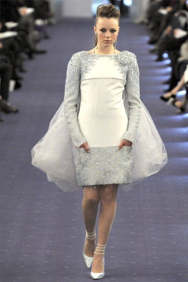 PARIS HAUTE COUTURE: CHANEL SPRING 2012 COUTURE