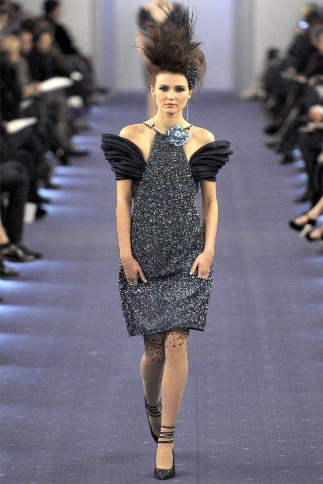 PARIS HAUTE COUTURE: CHANEL SPRING 2012 COUTURE