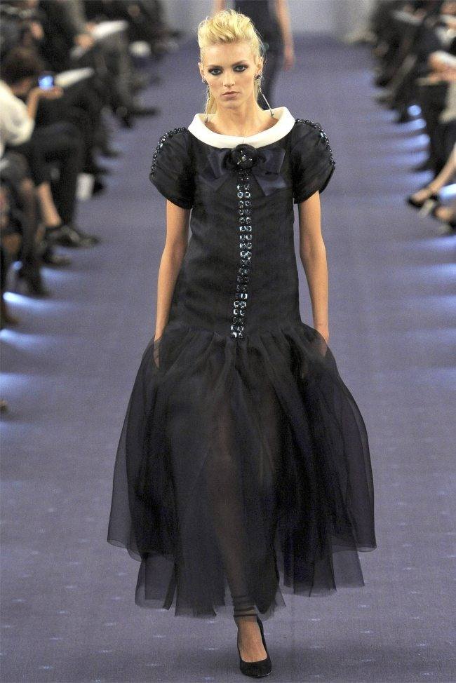 PARIS HAUTE COUTURE: CHANEL SPRING 2012 COUTURE