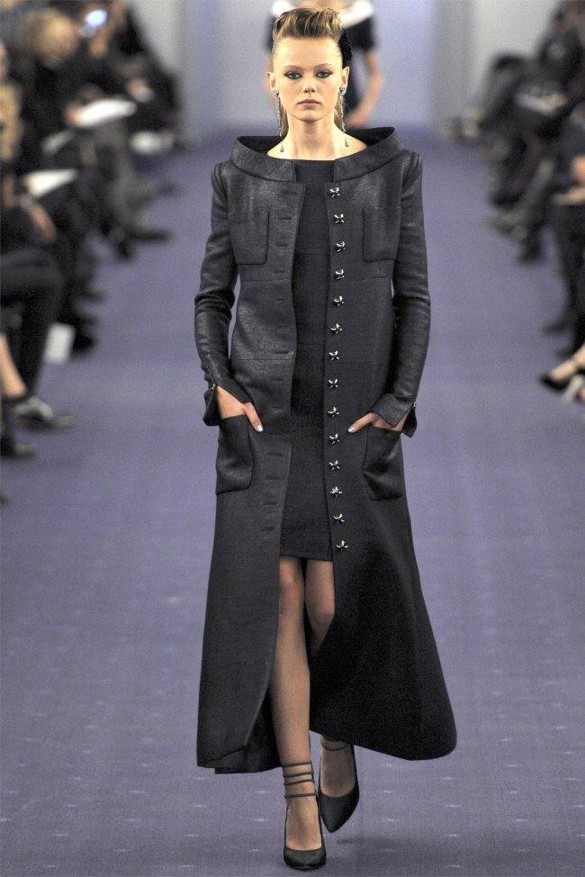 PARIS HAUTE COUTURE: CHANEL SPRING 2012 COUTURE