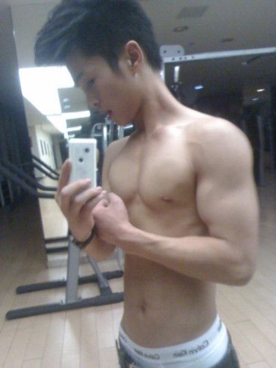 บริหารกล้ามเนื้อยามเช้ากันครับ