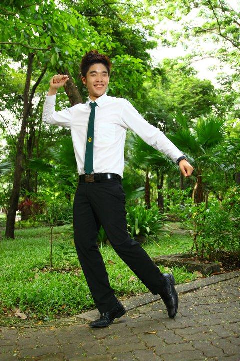 นักศึกษาไทยหล่อ