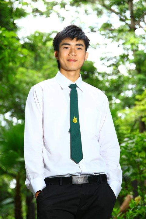 นักศึกษาไทยหล่อ