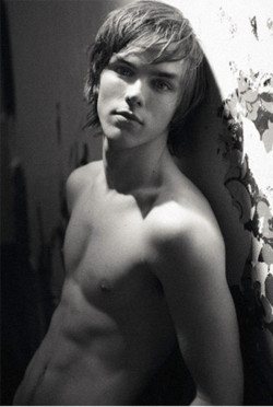 คนรัก Nicholas Hoult