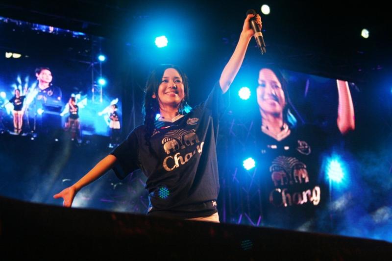 มหาสงกรานต์หลากสี บุรีรัมย์หรรษา