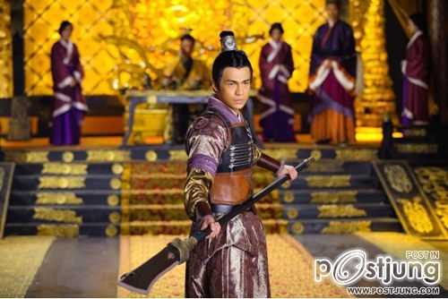 Beauties of the Emperor / 王的女人 / Wang De Nu Ren (2012)