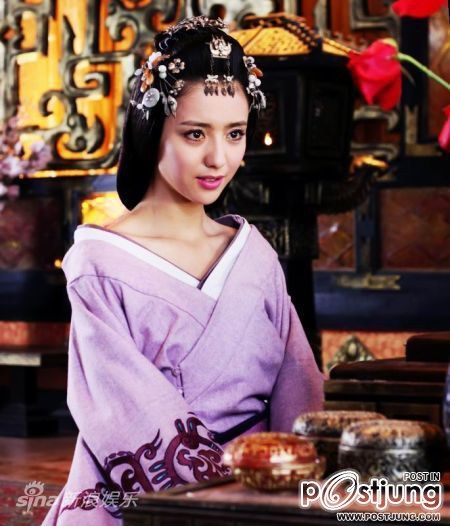 Beauties of the Emperor / 王的女人 / Wang De Nu Ren (2012)