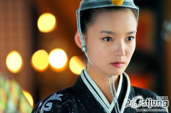 Beauties of the Emperor / 王的女人 / Wang De Nu Ren (2012)