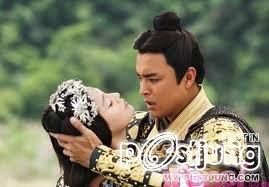 Beauties of the Emperor / 王的女人 / Wang De Nu Ren (2012)