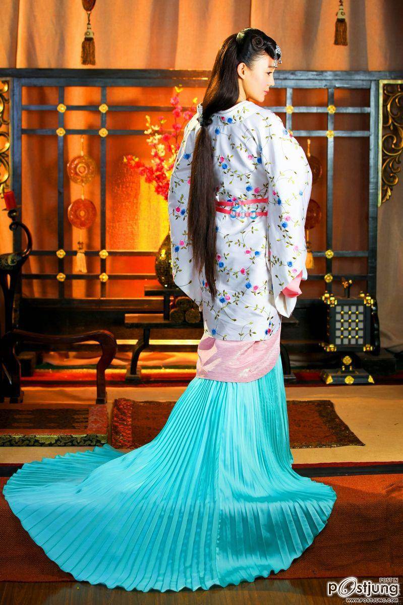 Beauties of the Emperor / 王的女人 / Wang De Nu Ren (2012)