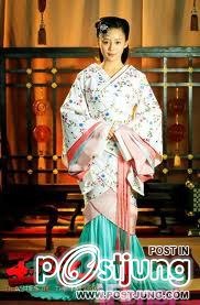 Beauties of the Emperor / 王的女人 / Wang De Nu Ren (2012)