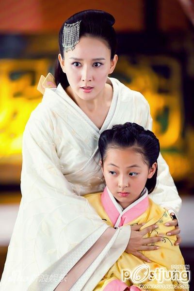 Beauties of the Emperor / 王的女人 / Wang De Nu Ren (2012)