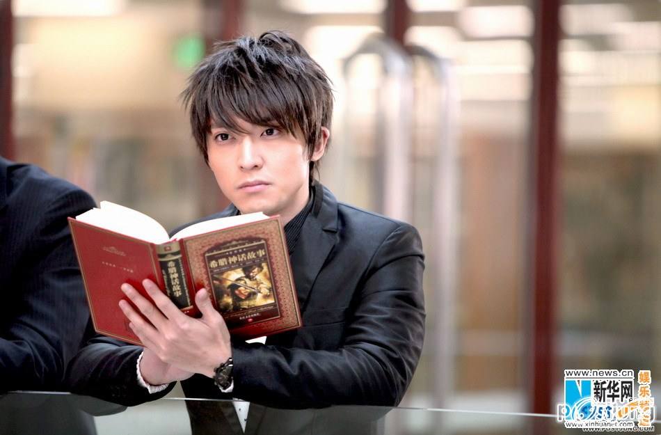 Young Storm 青春風暴 (2012)