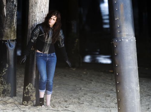 BEHIND THE SCENES: TWILIGHT SAGA'S KRISTIN SWTEWARG GETTING READY FOR THE ALLURE MAGAZINE SHOOT BY M