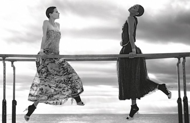 CAMPAIGN: SASKIA DE BRAUW & JOAN SMALLS FOR CHANEL SPRING 2012 BY PHOTOGRAPHER KARL LAGERFELD