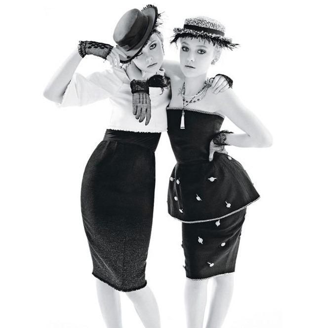 W MAGAZINE: DAKOTA FANNING & ELLE FANNING BY PHOTOGRAPHER MARIO SORRENTI