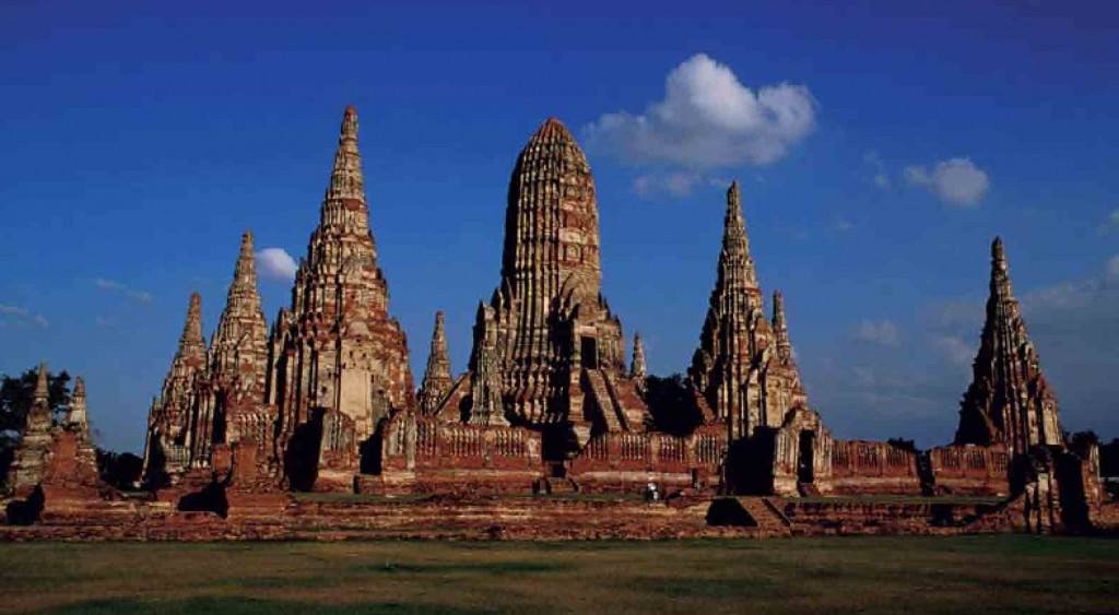 พระนครศรีอโยธยาศรีรามเทพนคร........