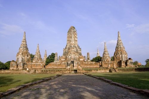 พระนครศรีอโยธยาศรีรามเทพนคร........