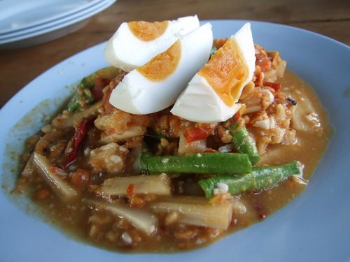 มากิน ไหลบัว กันค่ะ อร่อยแน่!!