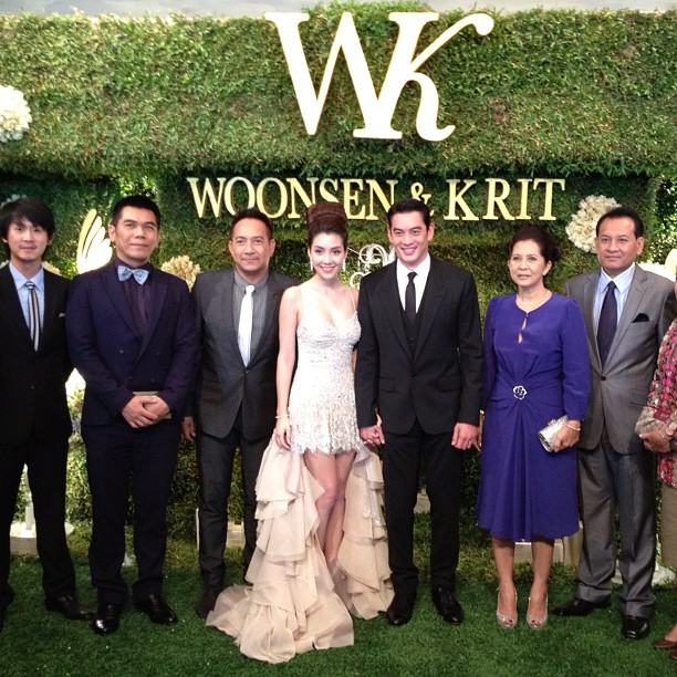 [Pics] บรรยากาศงานแต่งของ "วุ้นเส้น - ชาคริต"